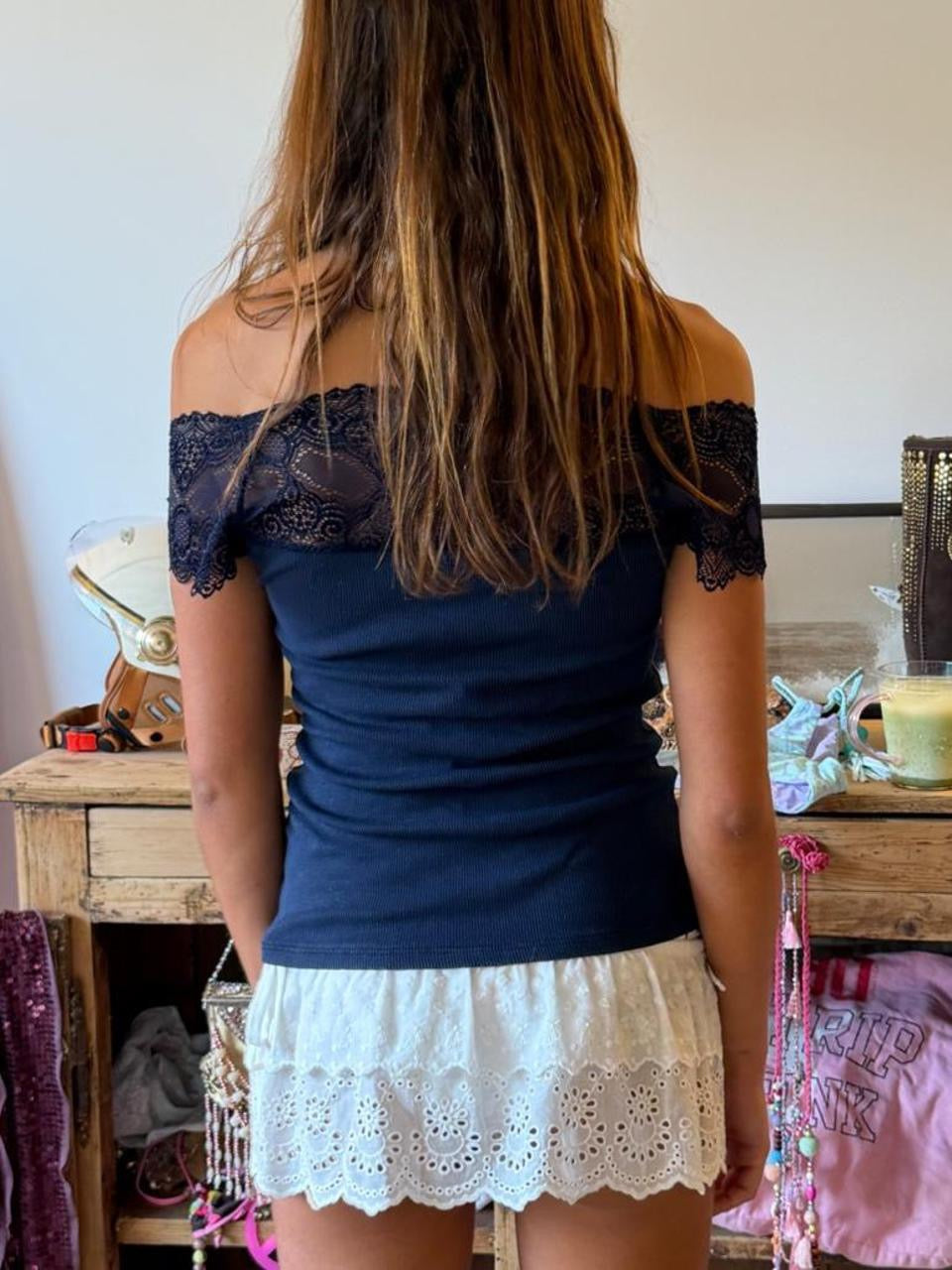 Vintage 00’s navy lace off shoulder top