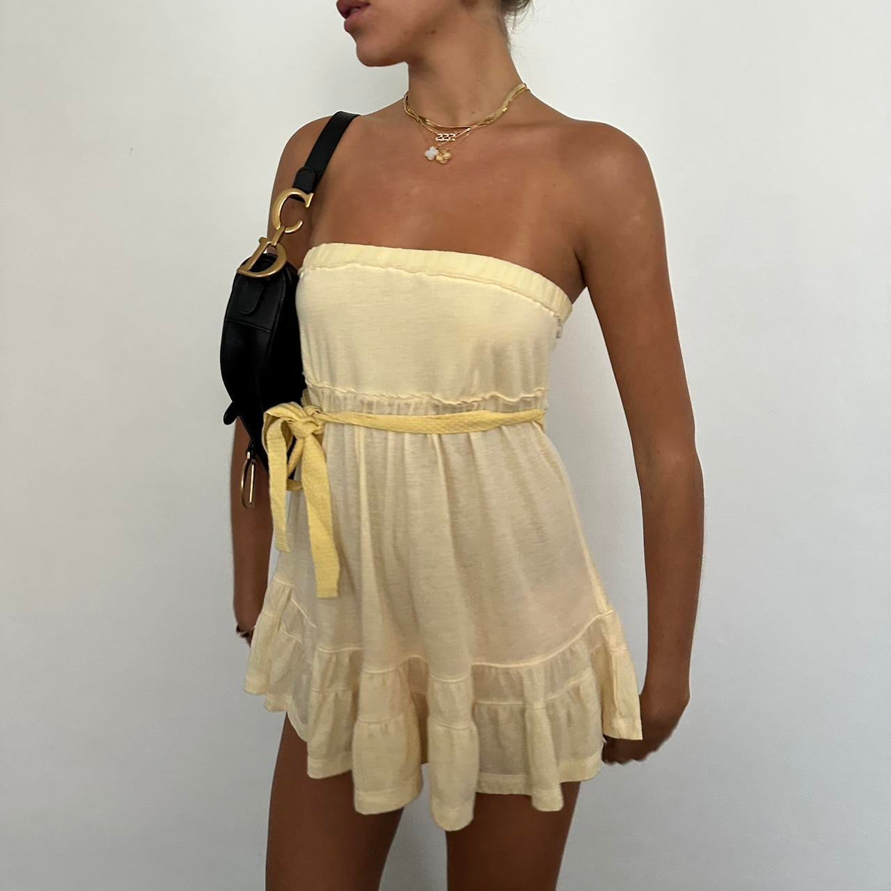 Vintage 2000’s Abercrombie and Fitch yellow babydoll top