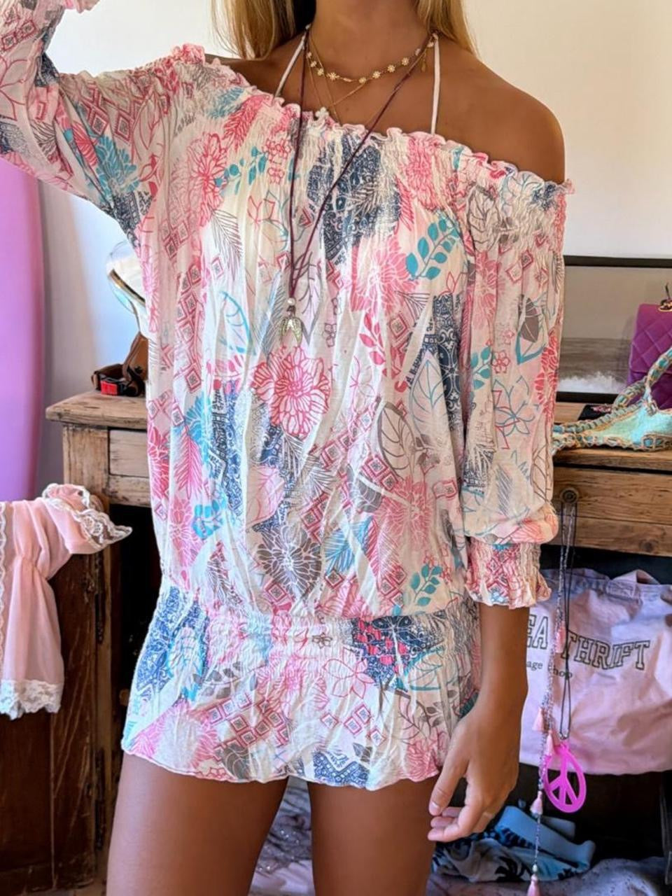 Vintage 00’s pink whimsical off shoulder mini dress