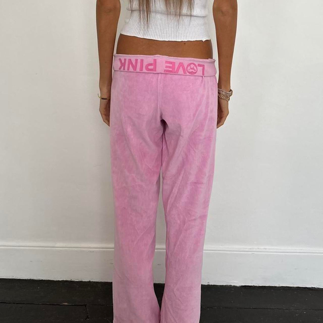 Vintage 2000’s Victoria’s Secret pink velvet pants