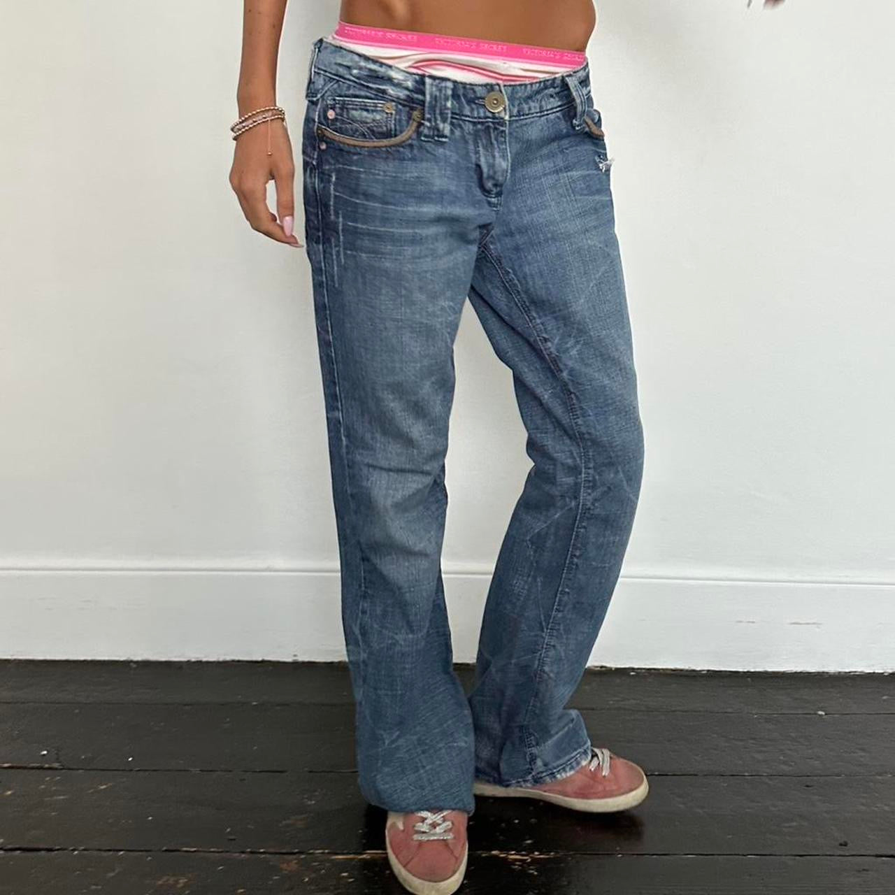 Vintage 2000’s bootcut jeans