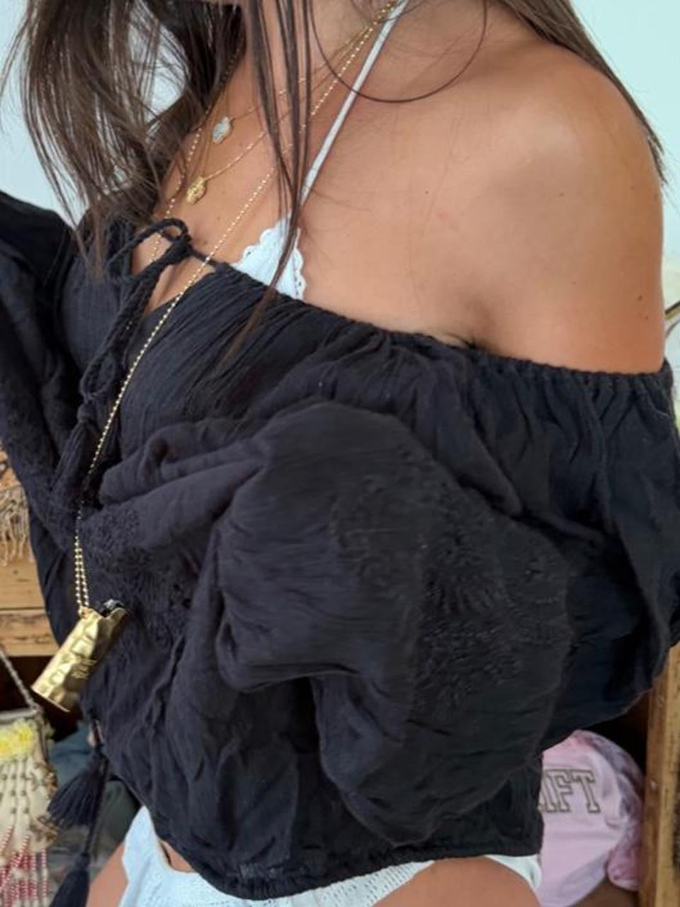 Vintage 00s black off the shoulder boho top