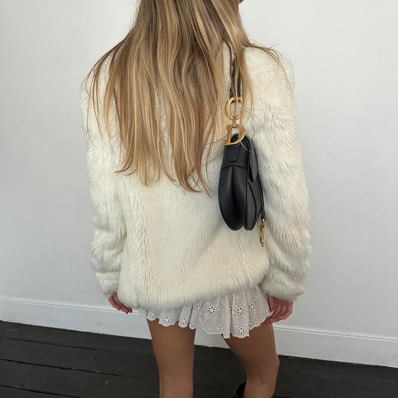 Vintage 2000’s white faux fur jacket