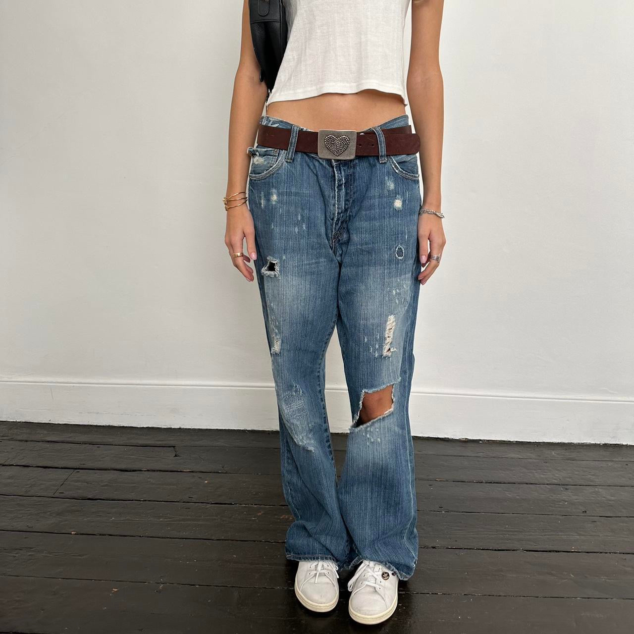 Vintage 2000’s Abercrombie and Fitch boyfriend fit jeans