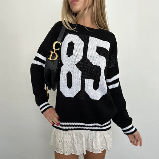 Vintage 90’s varsity knitted ‘85’ jumper