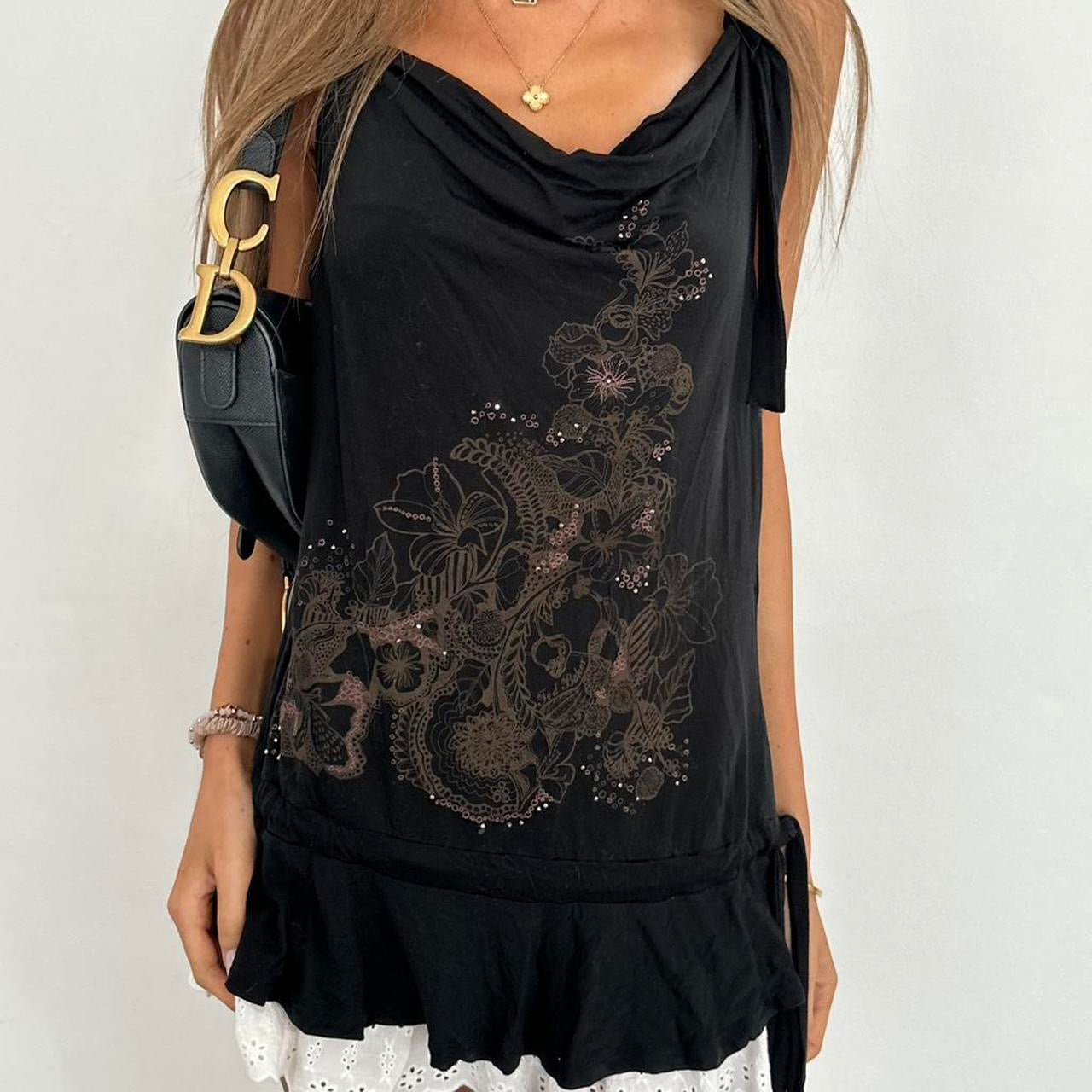 Vintage 2000’s black ruffle graphic top