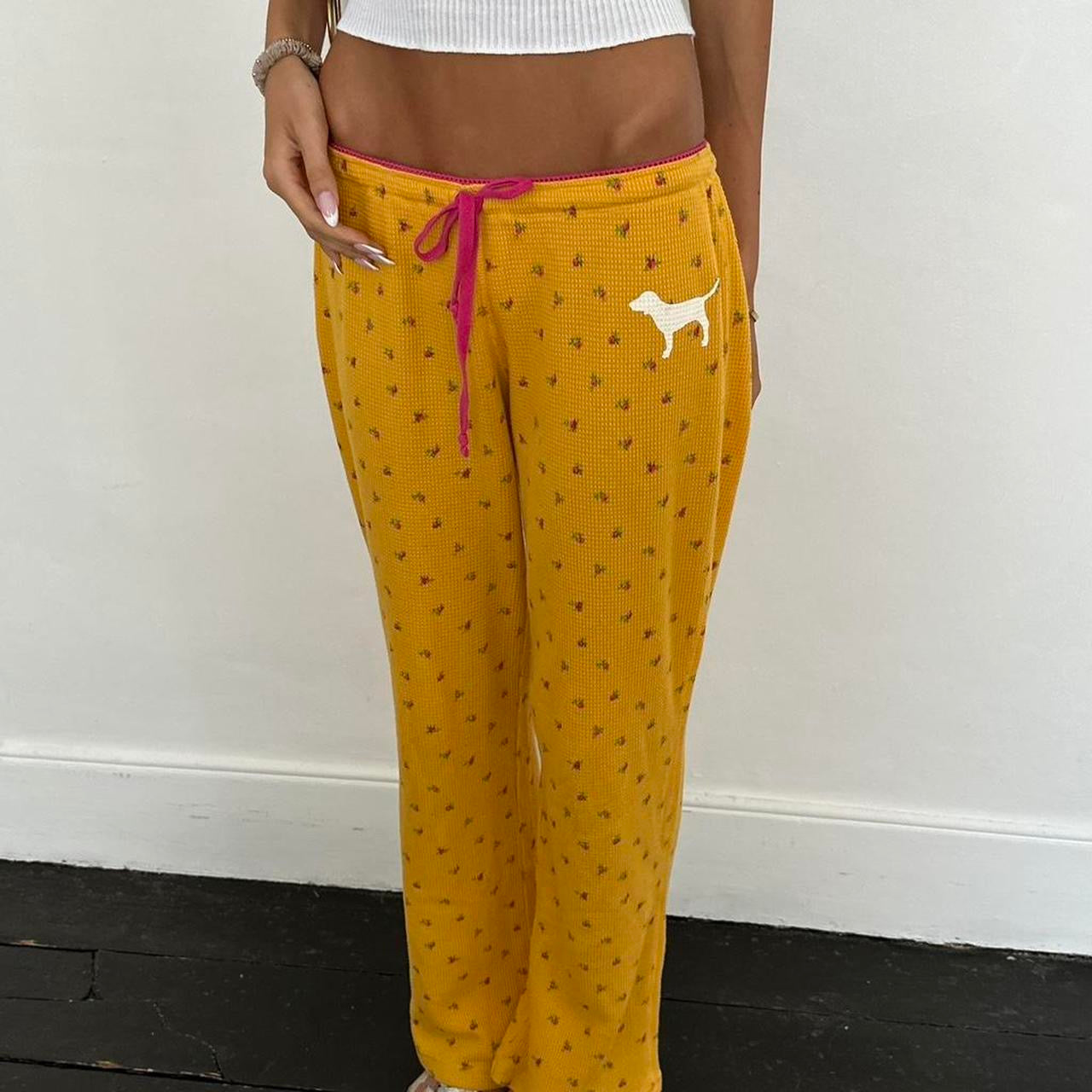 Vintage 2000’s Victoria’s Secret yellow waffle floral print sweatpants