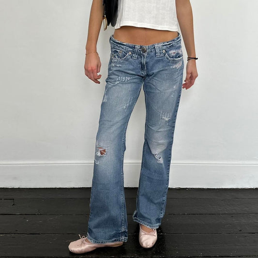 Vintage early 2000s blue wash bootcut jeans