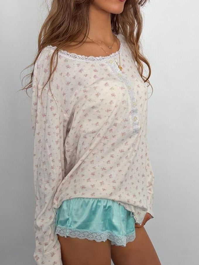 Vintage 90’s Ralph Lauren long sleeve floral wallpaper top