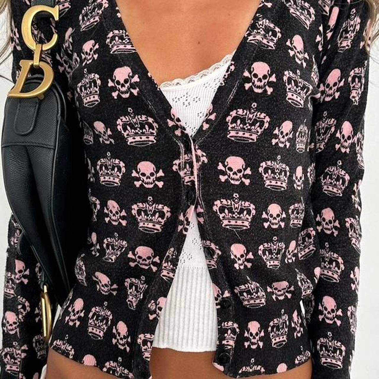 Vintage 90’s pink skull and crossbones cardigan