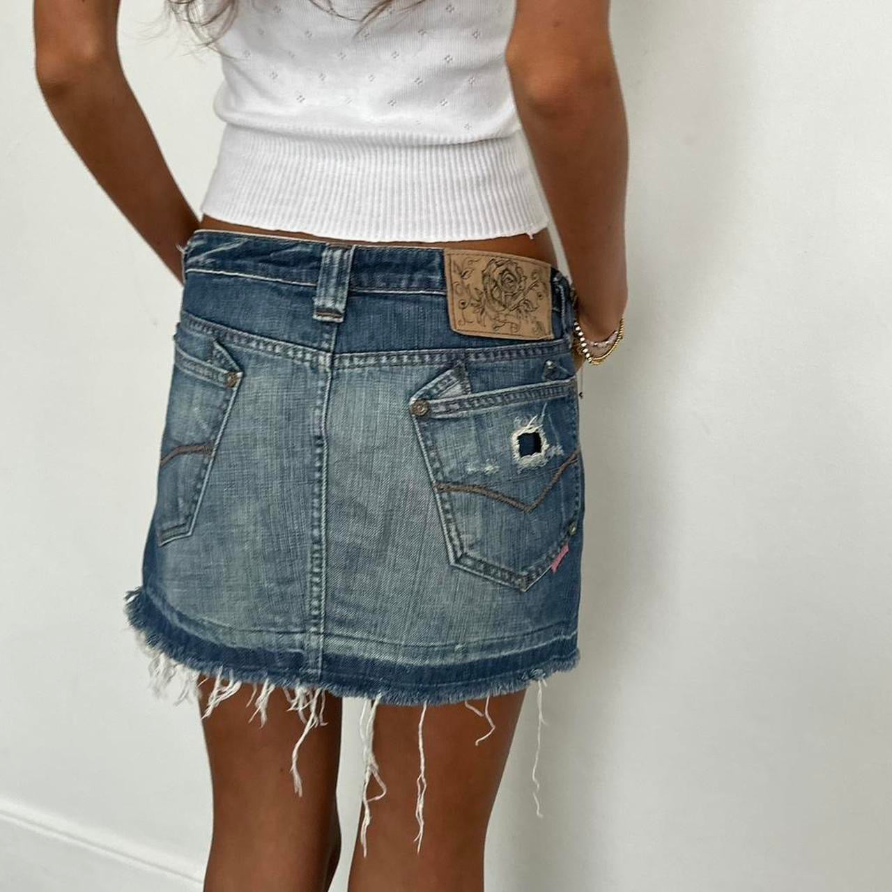 Vintage 2000’s denim skirt