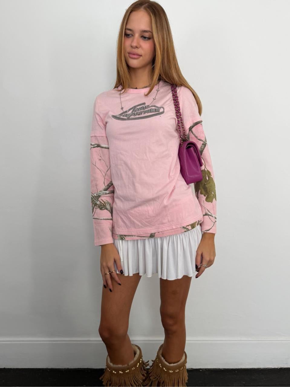 Vintage 00’s camouglage pink double layered top