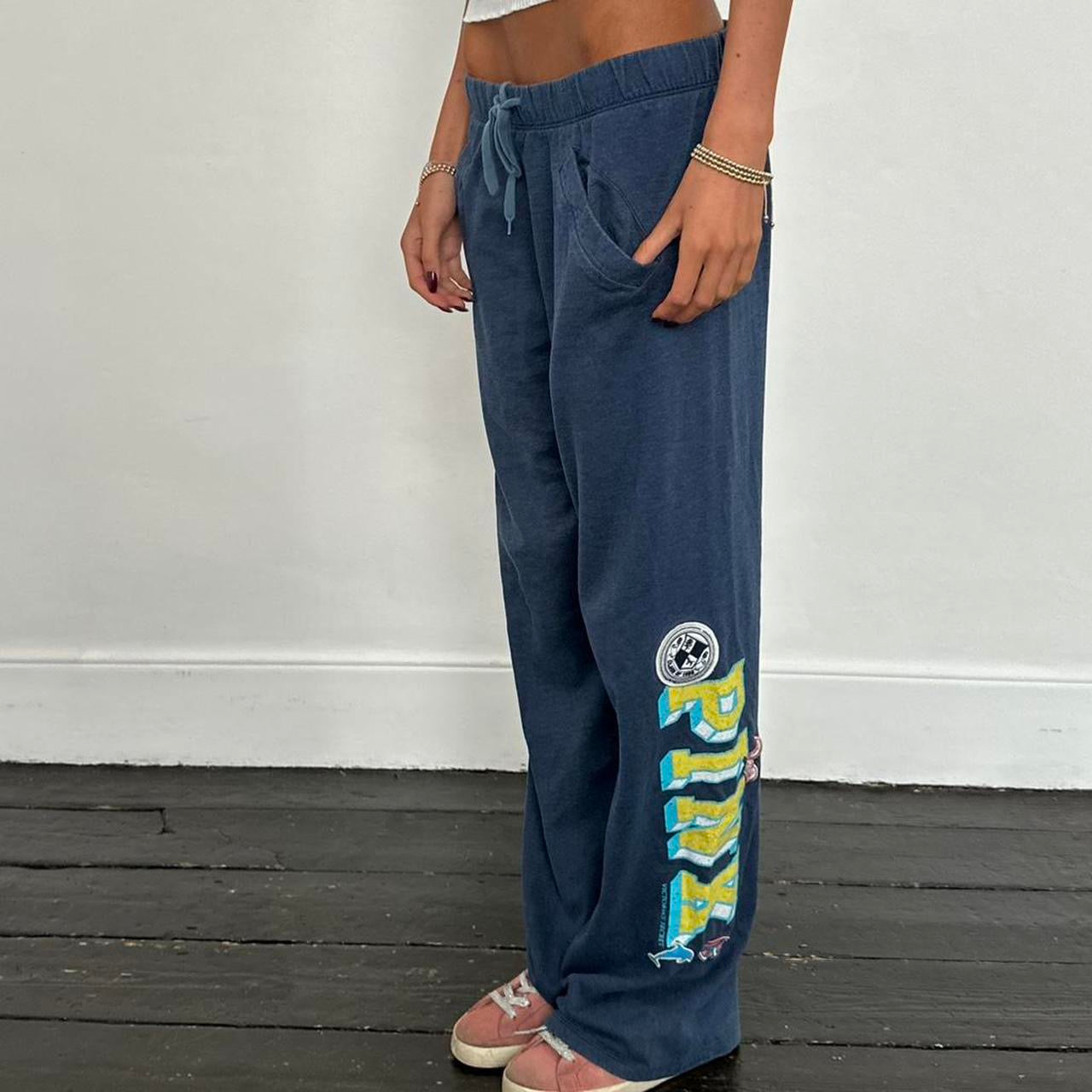 Vintage 2000’s Victoria’s Secret navy blue sweatpants