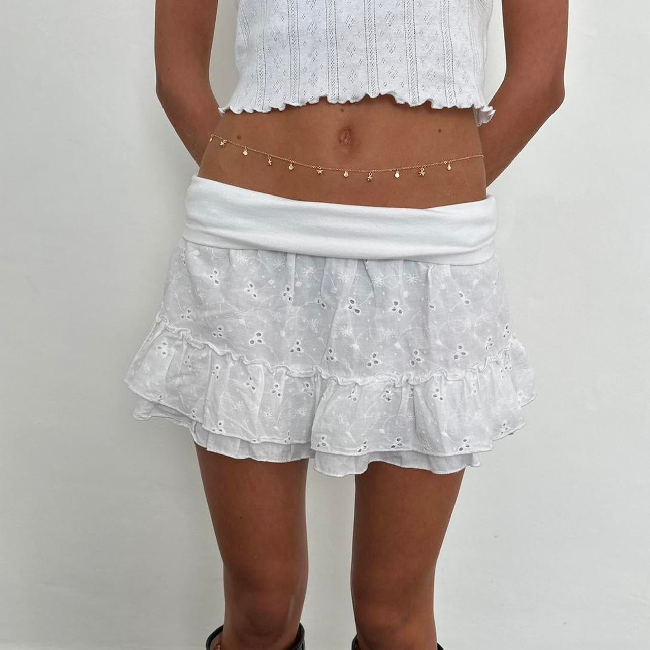 Adorable 90s RARE design white vintage mini skirt