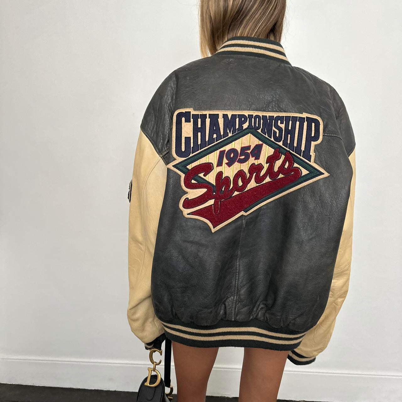 Vintage 90’s varsity sport leather jacket