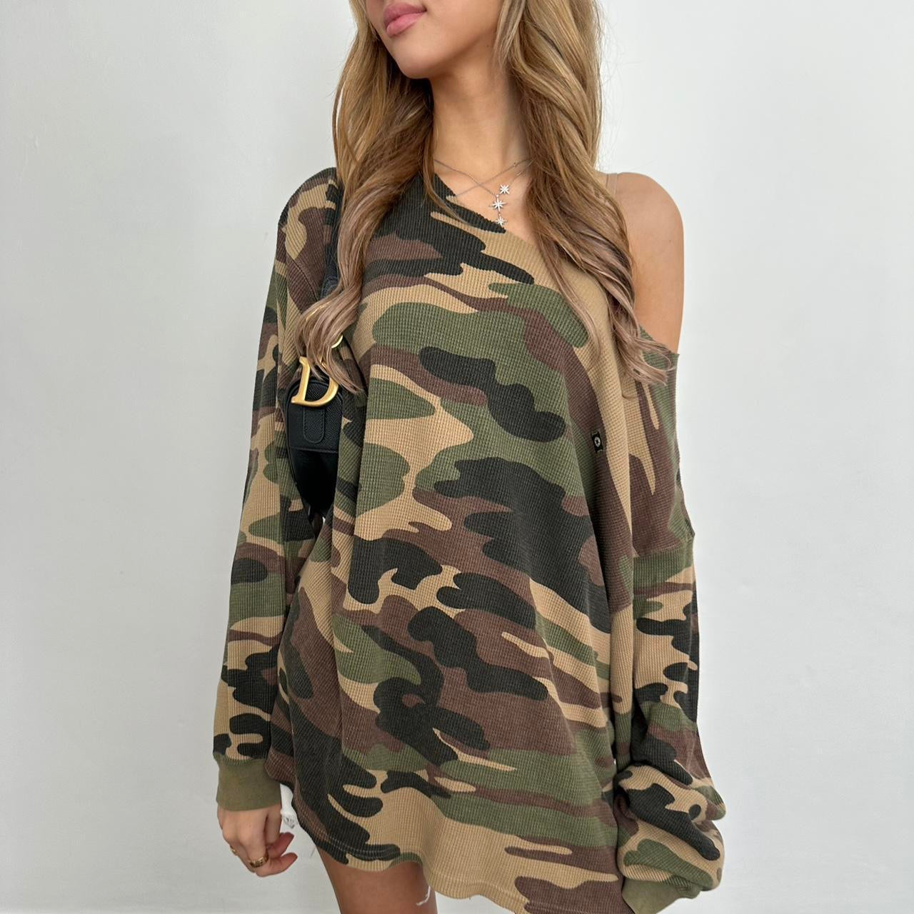 Vintage 90’s camouflage long sleeve top