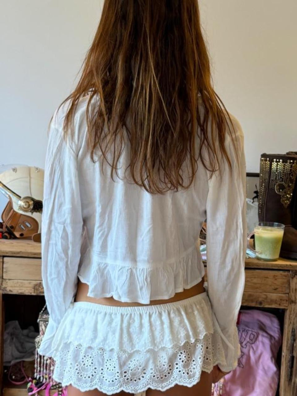 Vintage 00’s white cardigan boho top