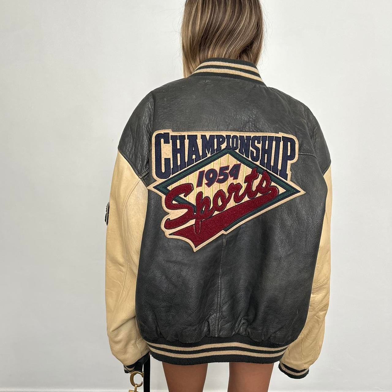 Vintage 90’s varsity sport leather jacket