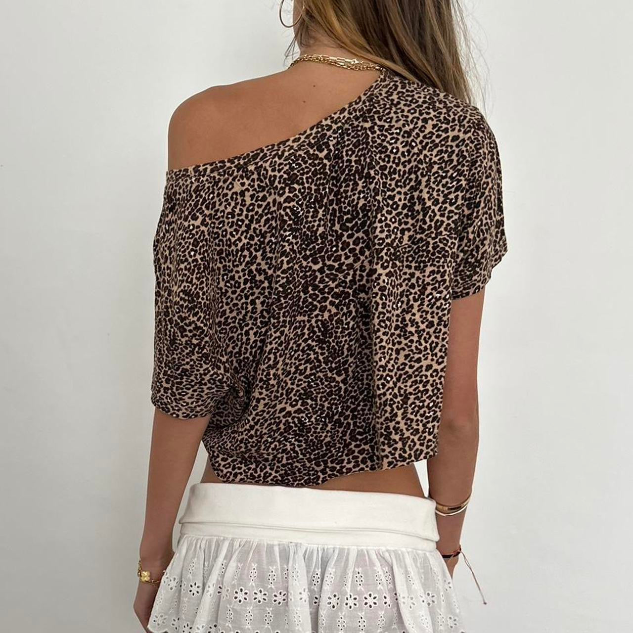 Vintage leopard print off shoulder top