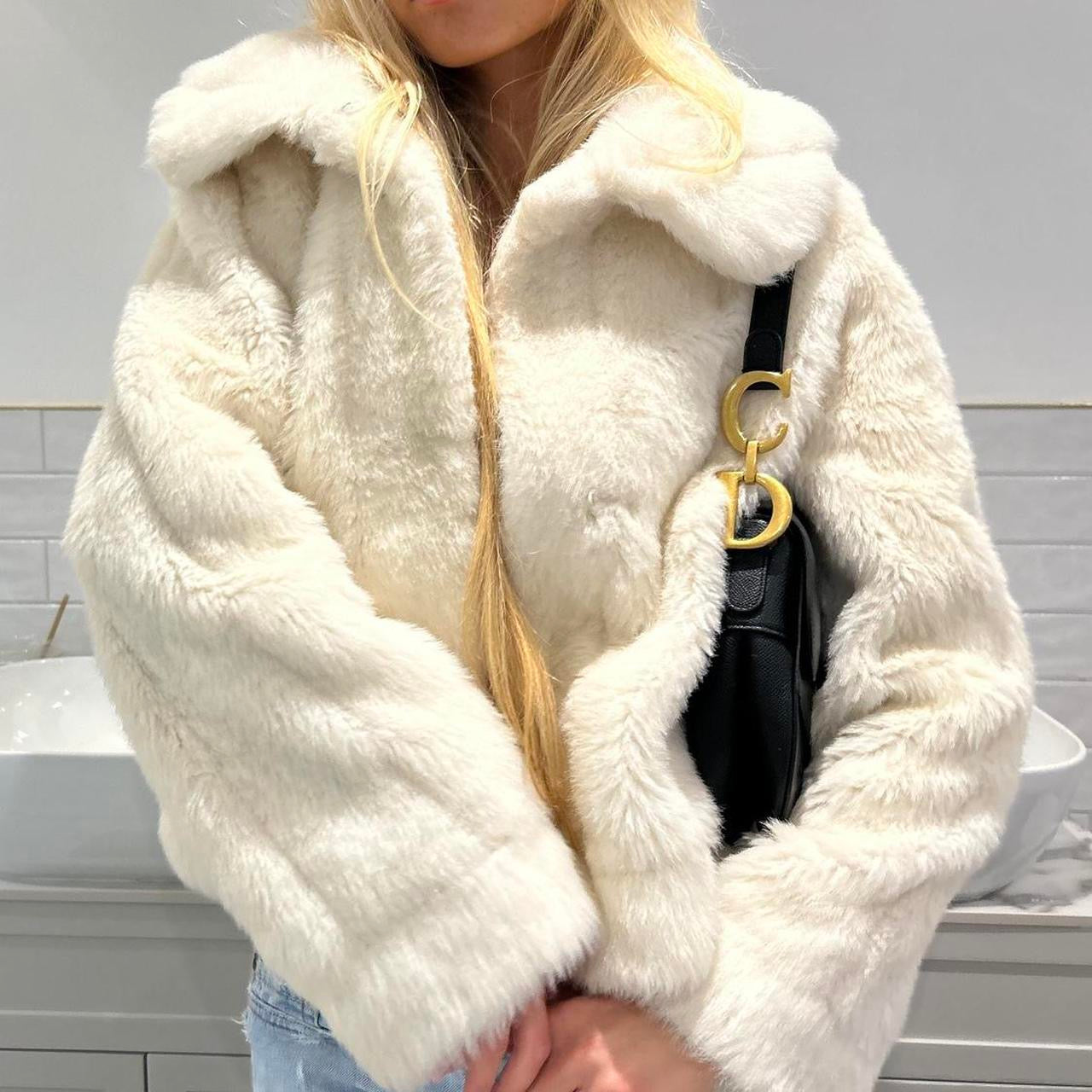 Vintage 2000’s faux fur jacket