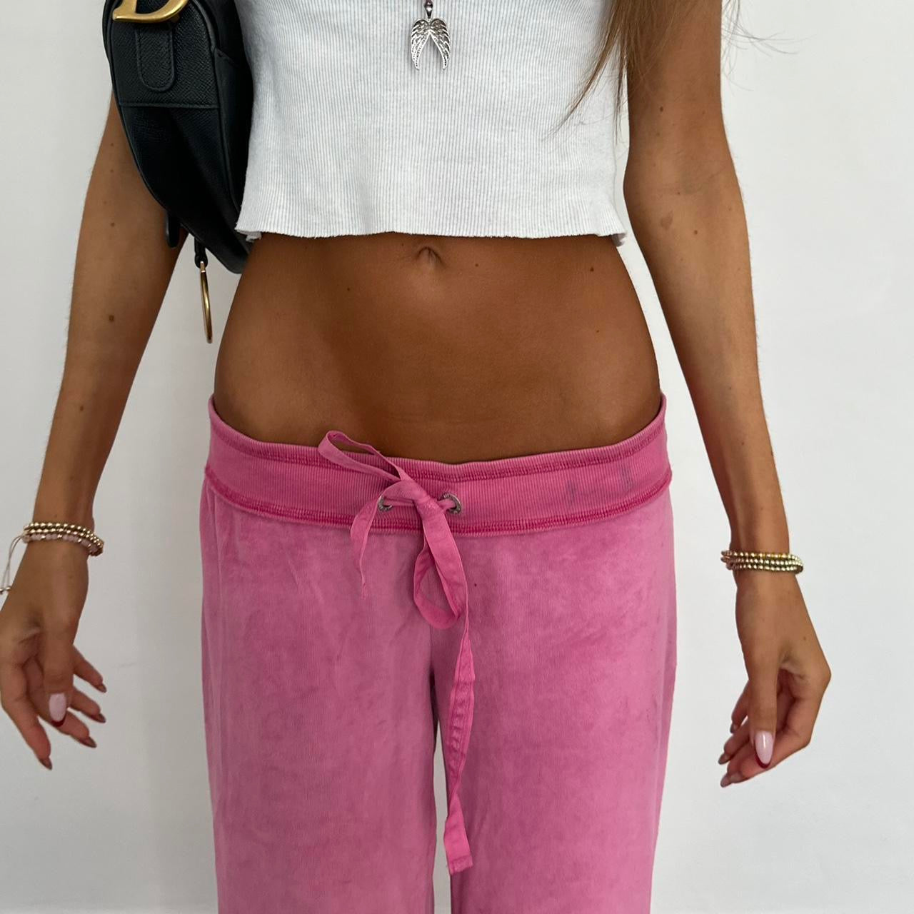 Vintage 2000’s Victoria’s Secret pink velvet pants