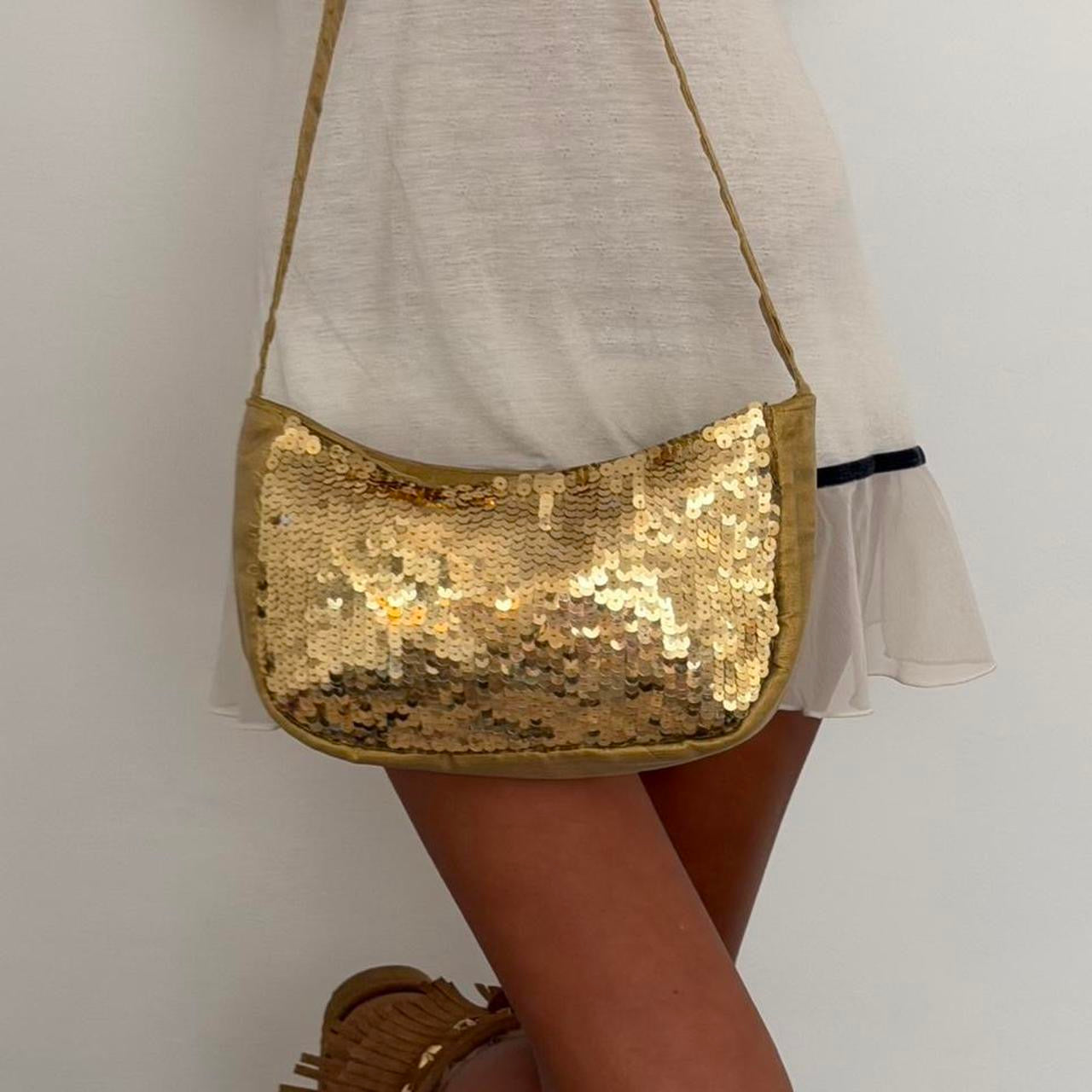 Vintage 00’s gold sequin mini purse