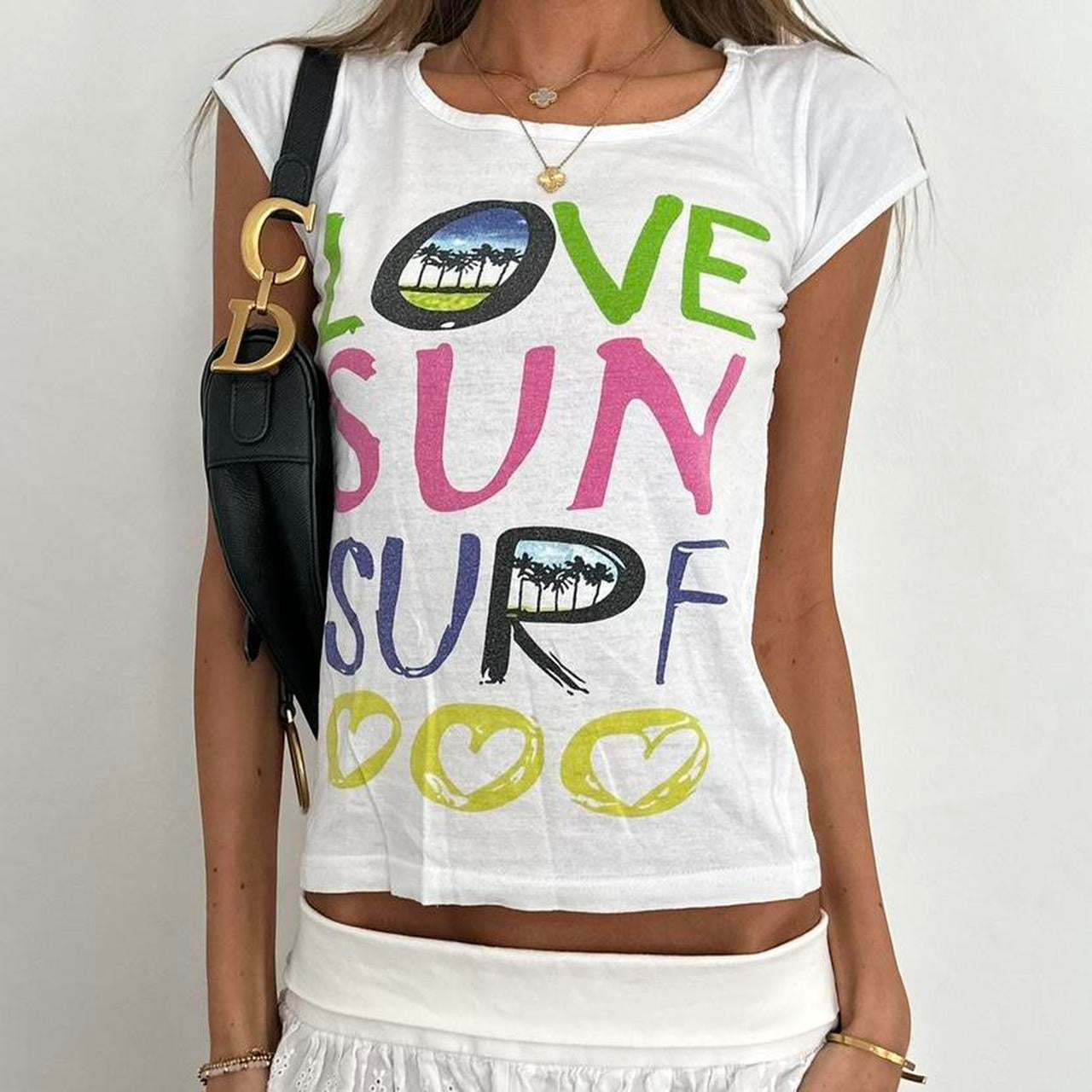 Vintage 00s love sun surf baby tee