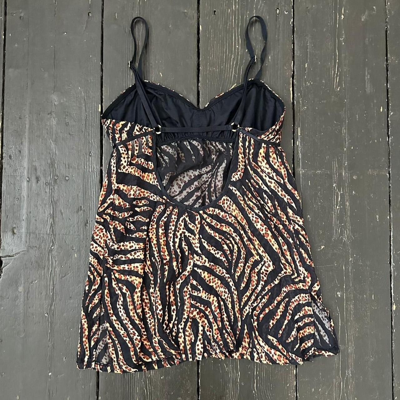 Vintage 90’s Victoria’s secret leopard babydoll top