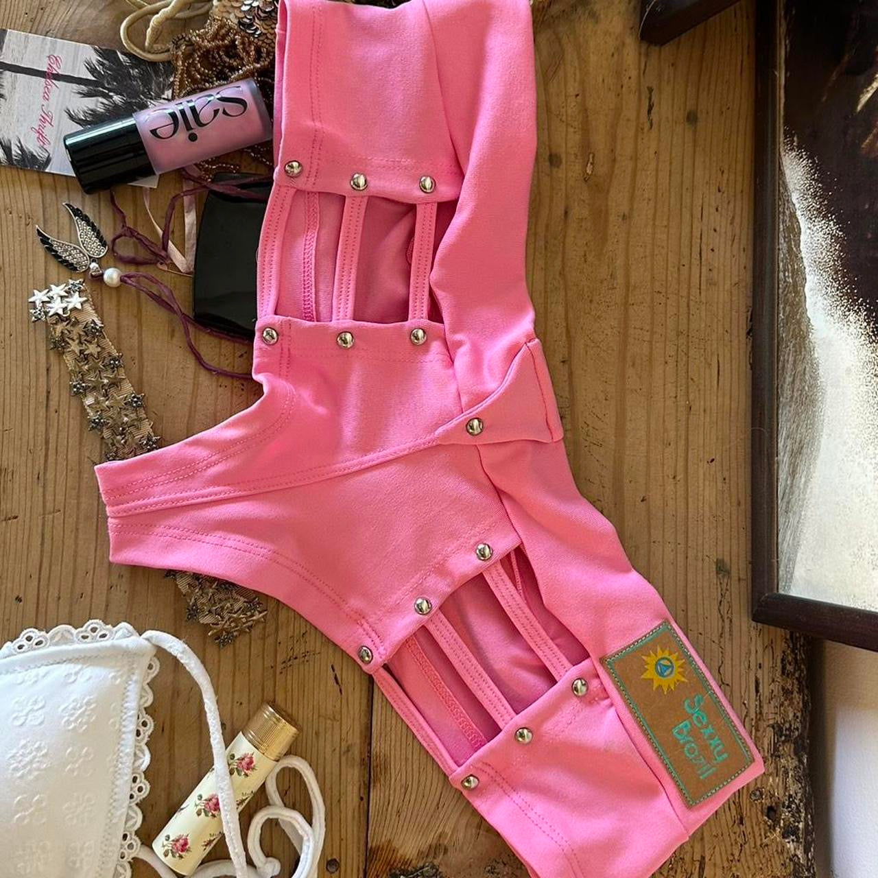 Vintage 00s Brazil cut out bikini bottoms