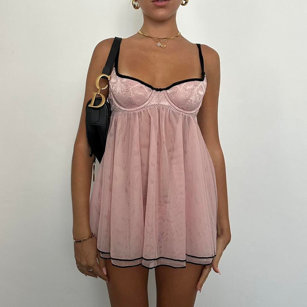 Vintage 90’s Victoria’s Secret babydoll slip