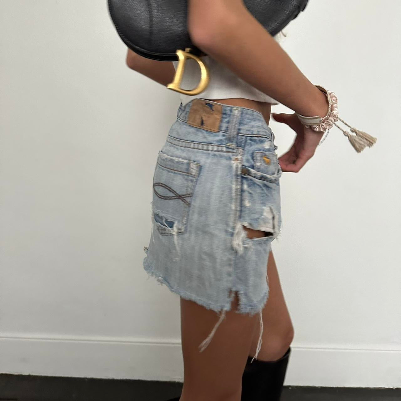 Vintage Abercrombie and Fitch denim distressed mini skirt 🤍