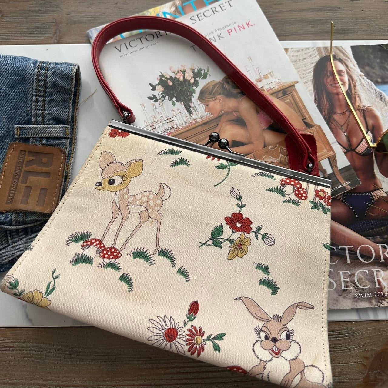 Vintage Bambi clutch shoulder bag 🍓🦌 🤎🍂