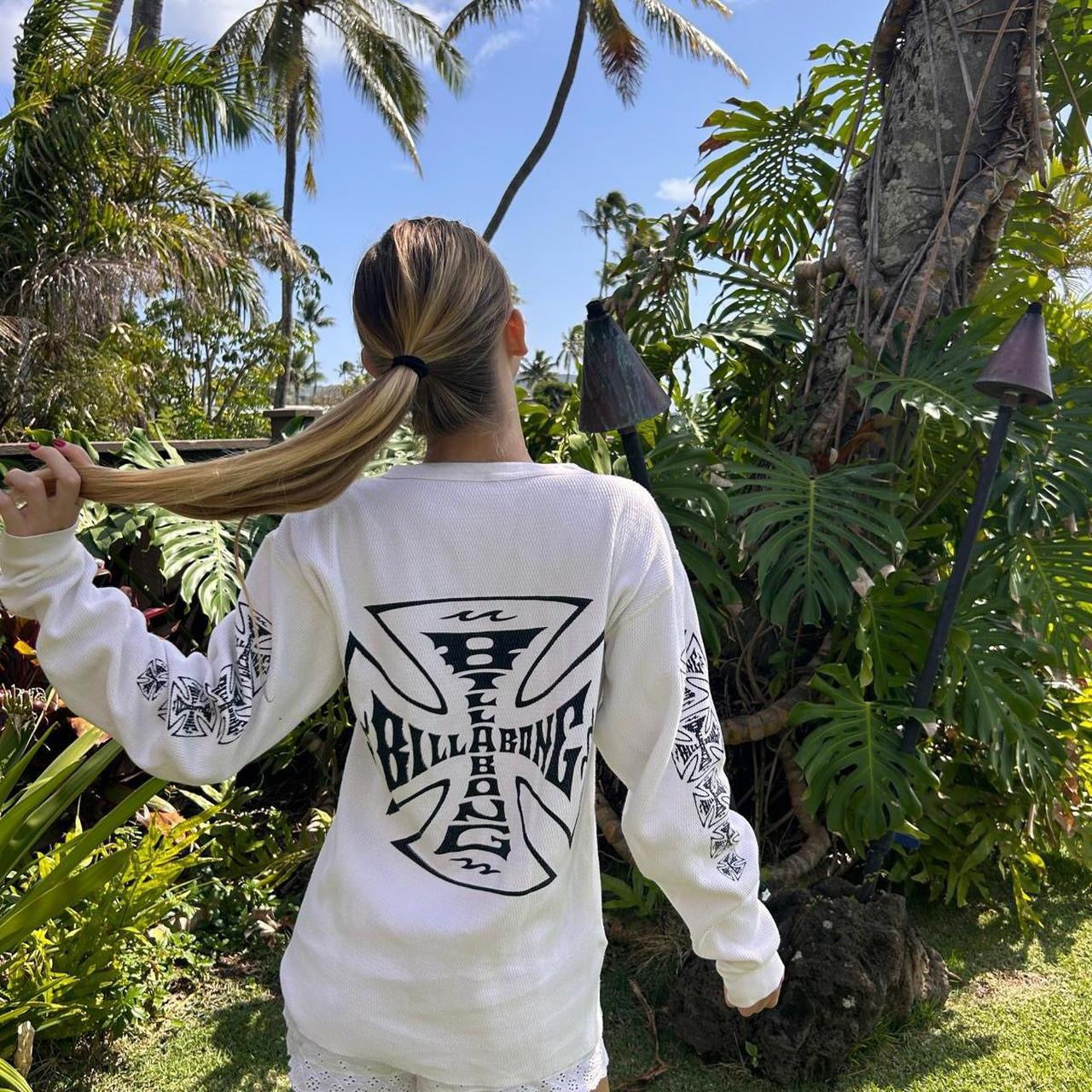 Vintage 90’s Billabong white waffle long sleeve top