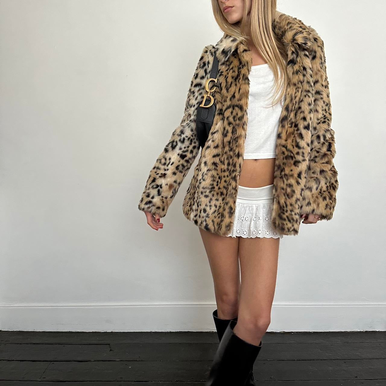 Vintage 2000’s leopard print faux fur jacket