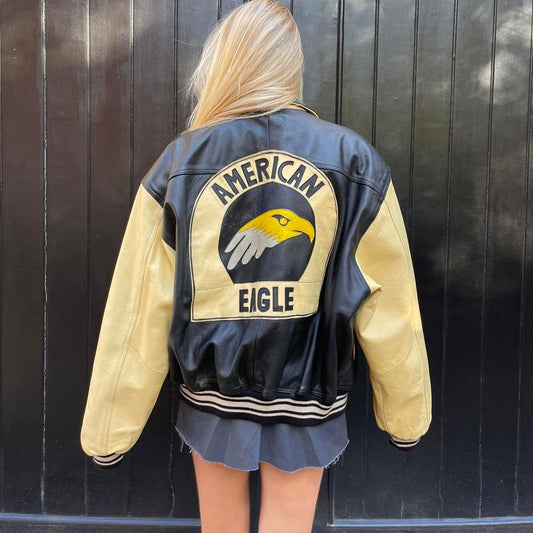 Vintage American eagle early 2000’s leather jacket 🤍