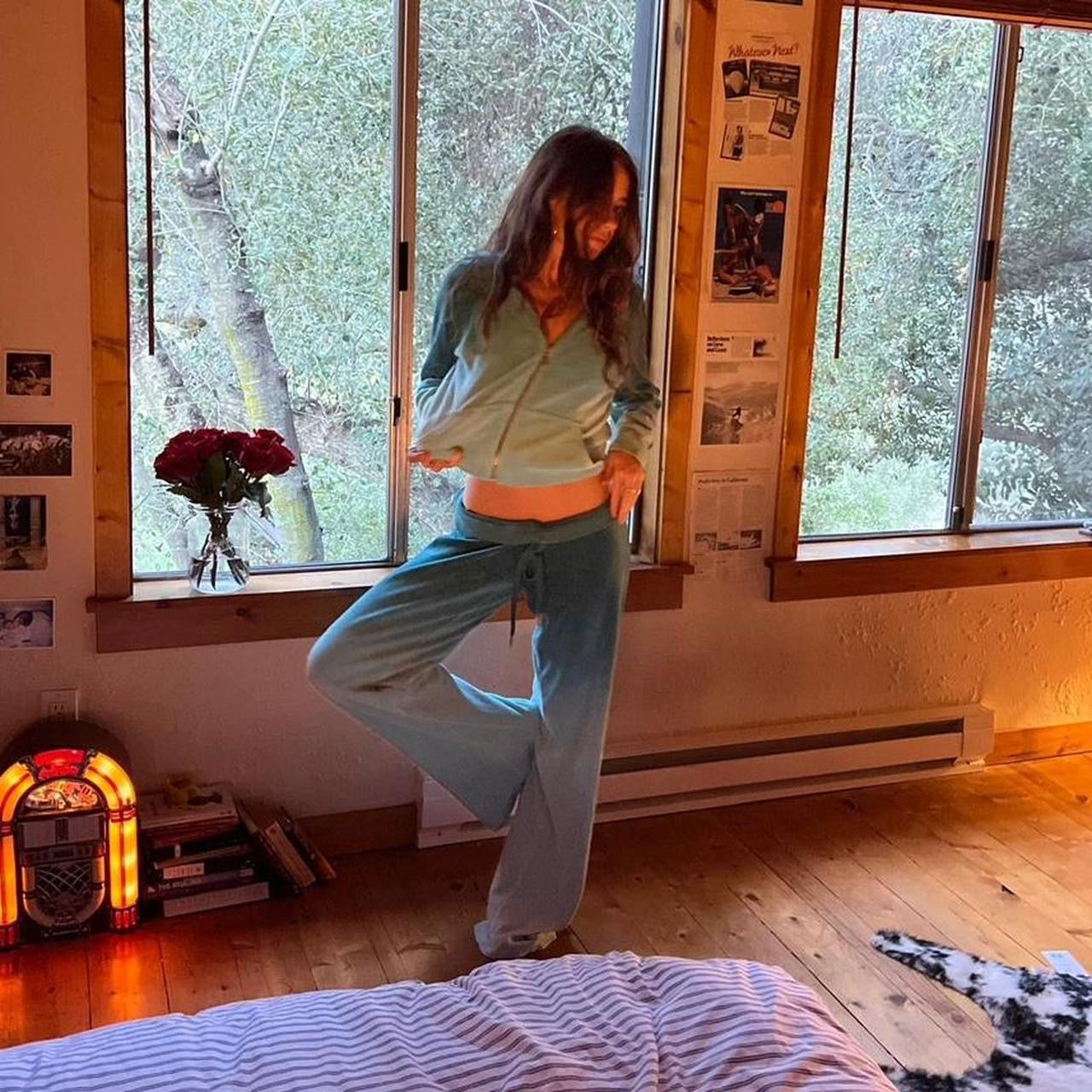 Vintage 2000’s aqua blue Juicy Couture sweatpants and hoodie set