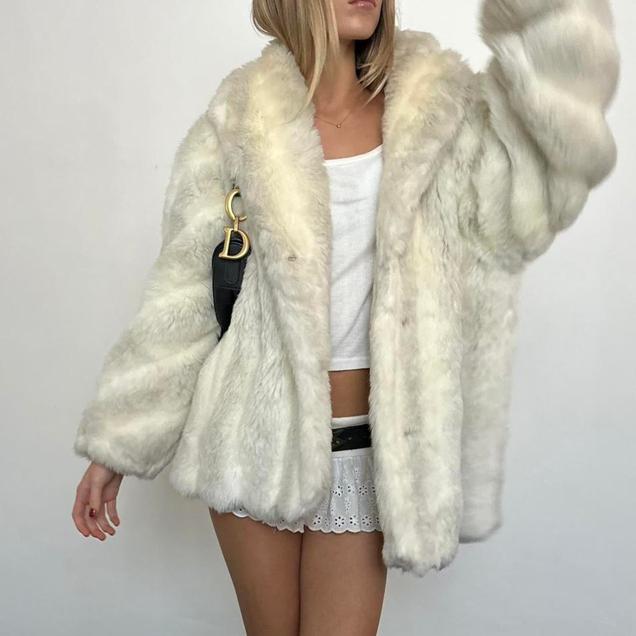 Vintage 90’s cream and white faux fur jacket