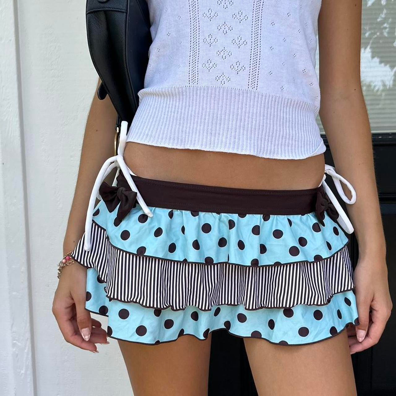 Vintage 90’s blue & brown polka dot ruffle mini skirt