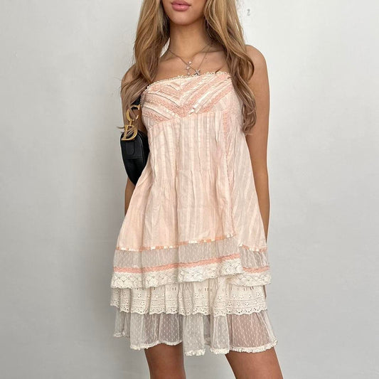 Vintage 90’s strapless lace layered dress