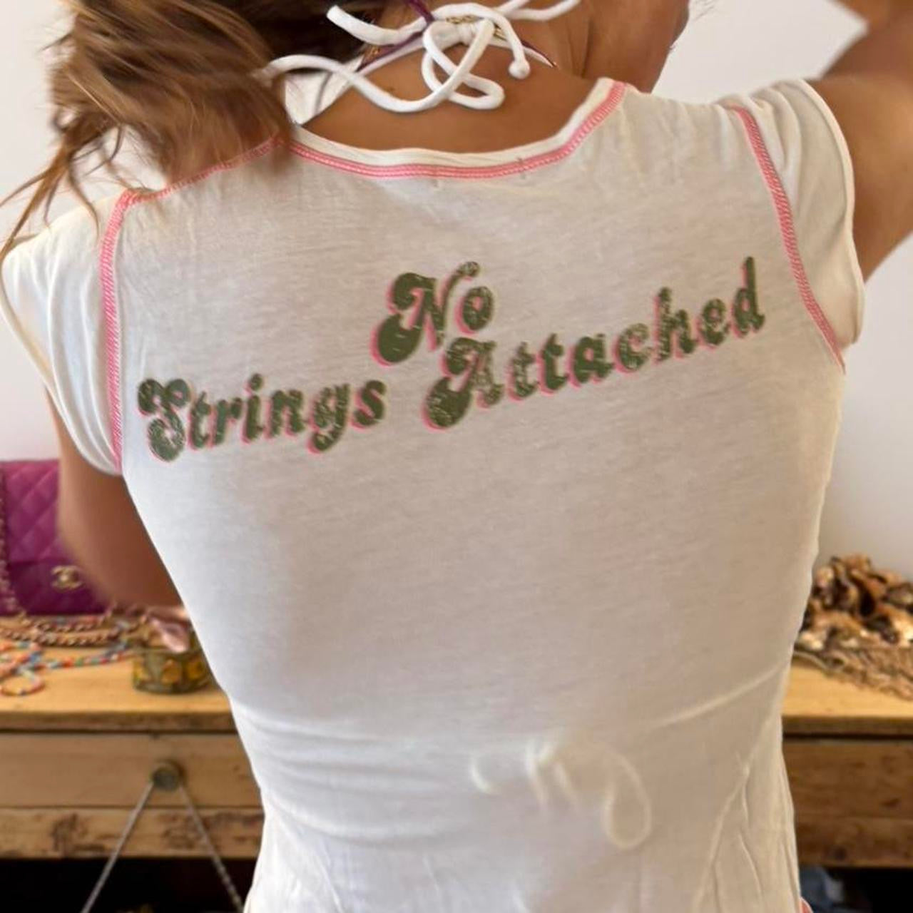 Vintage 00s surf girl baby tee