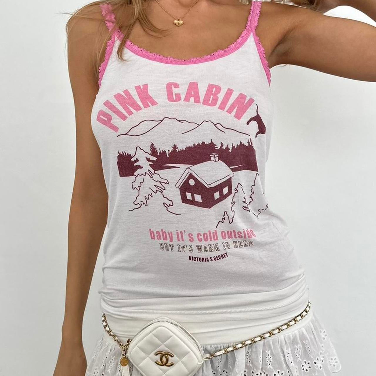 Vintage 2000’s Victoria’s Secret Pink Cabin ‘baby it’s cold outside’ cami top
