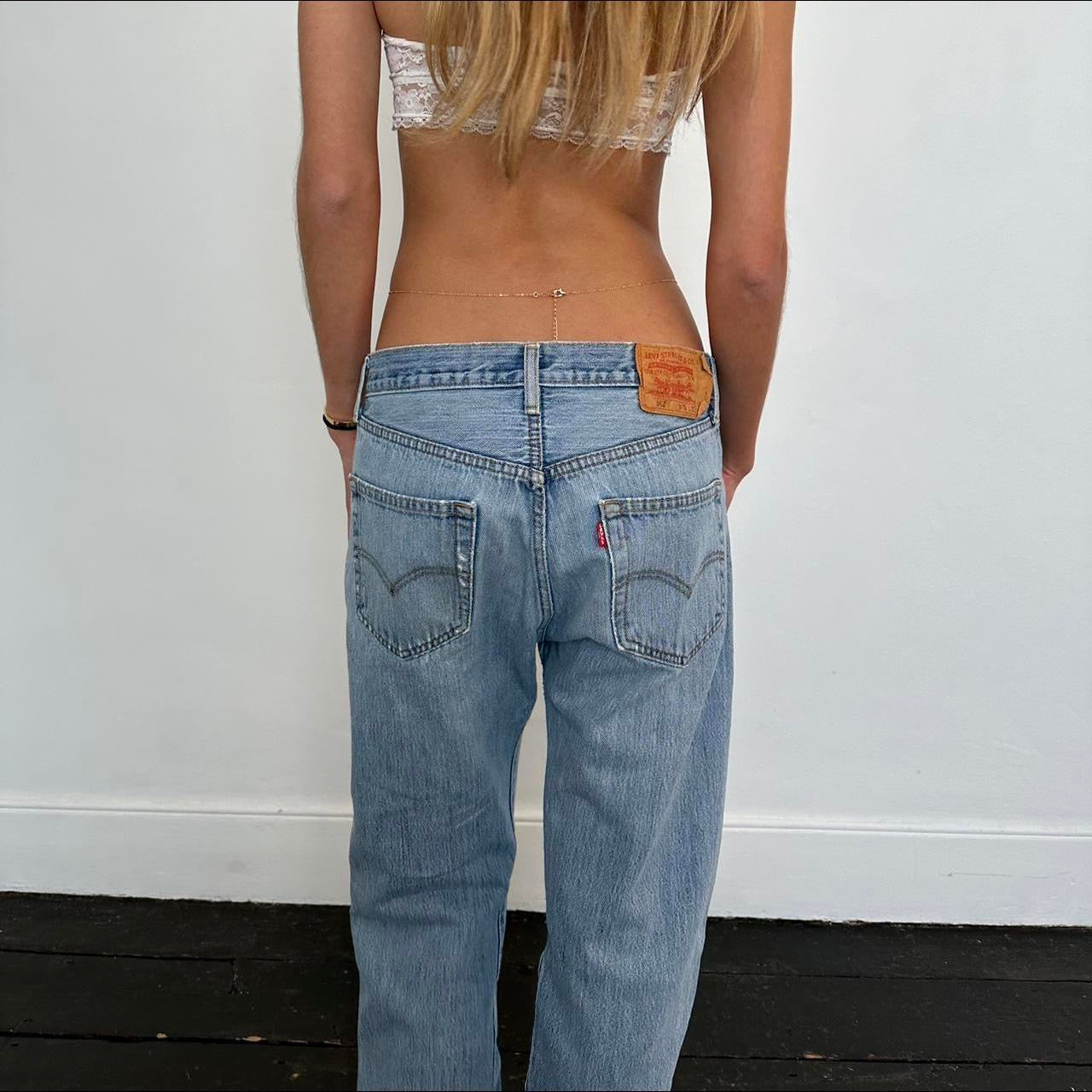 Vintage 90s Levi’s distressed blue relaxed fit jeans