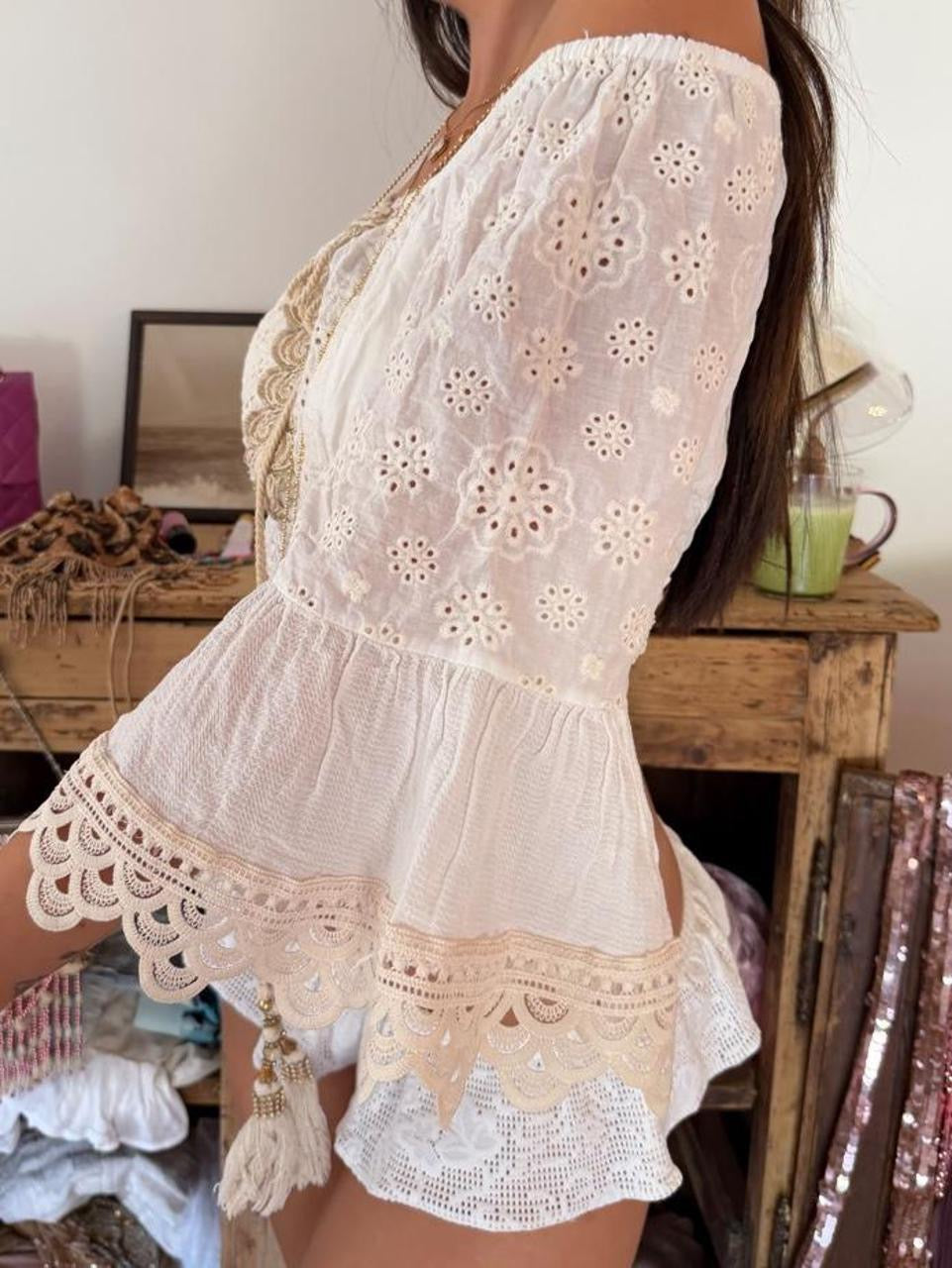 Vintage 00s white cropped boho top