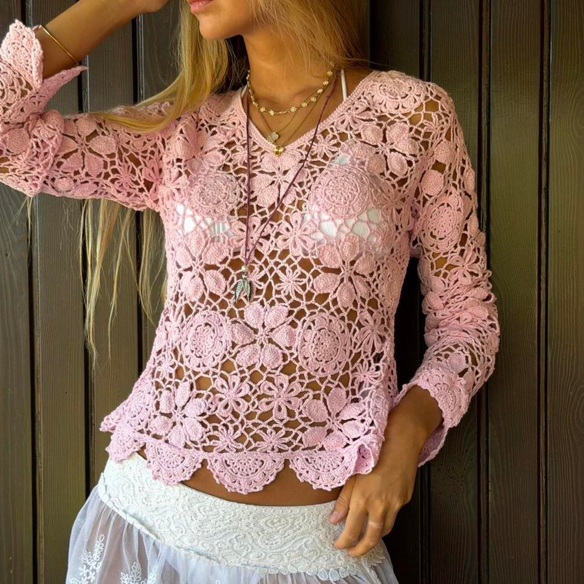 Vintage 00’s pink crochet long sleeve layering top