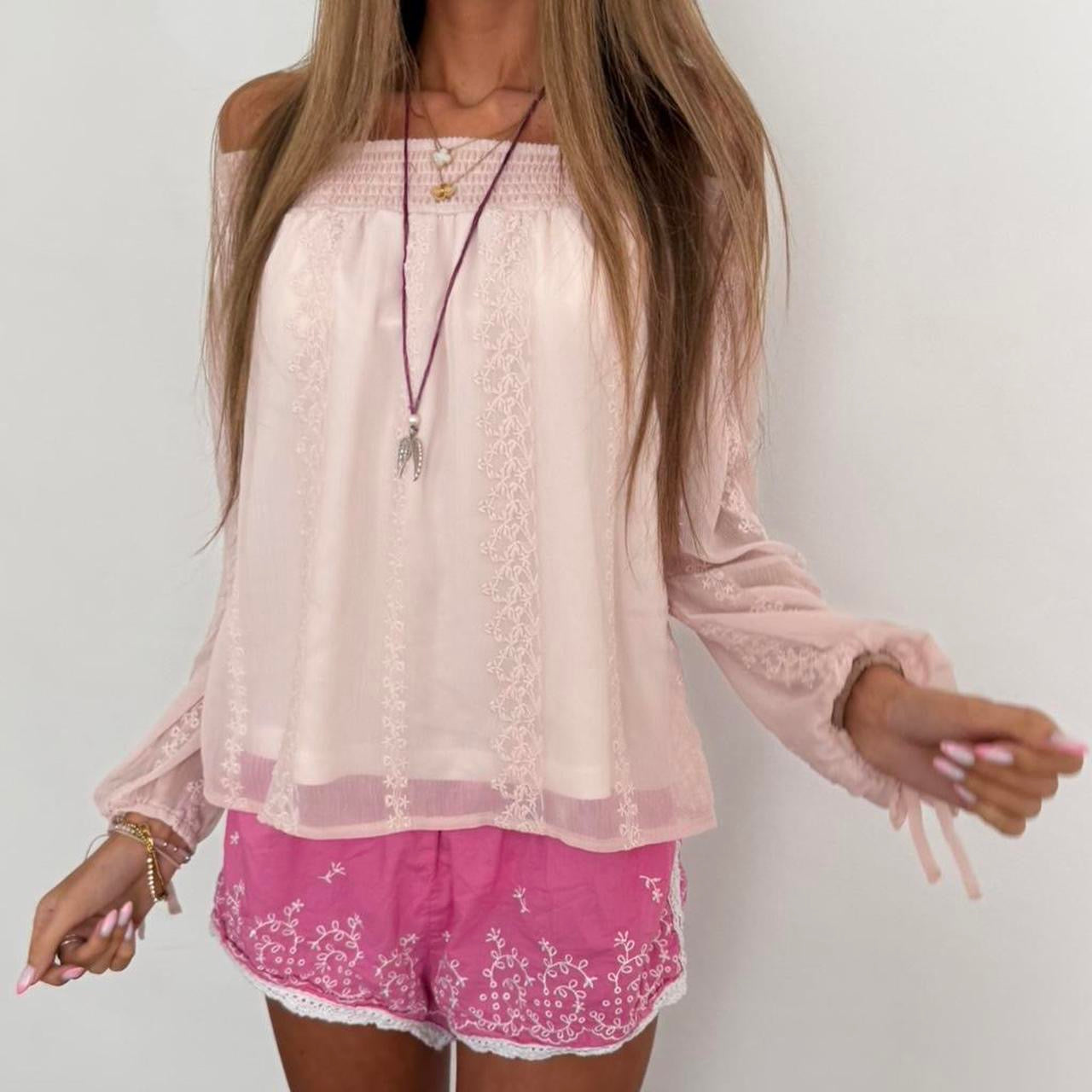 Vintage 90’s light pink off shoulder boho top