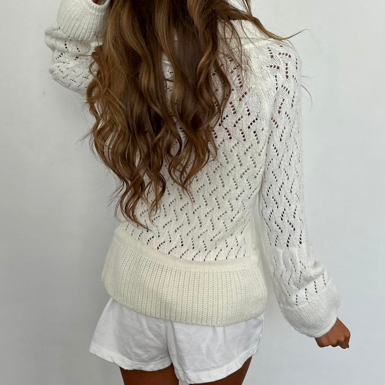Vintage 90’s knitted white cardigan sweater