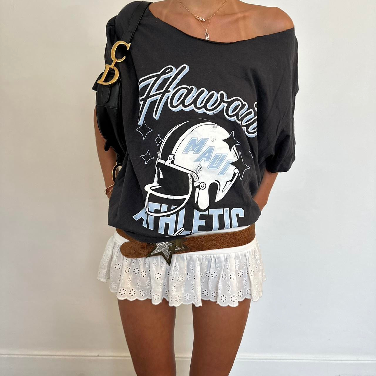 Vintage Hawaii athletic off the shoulder tee