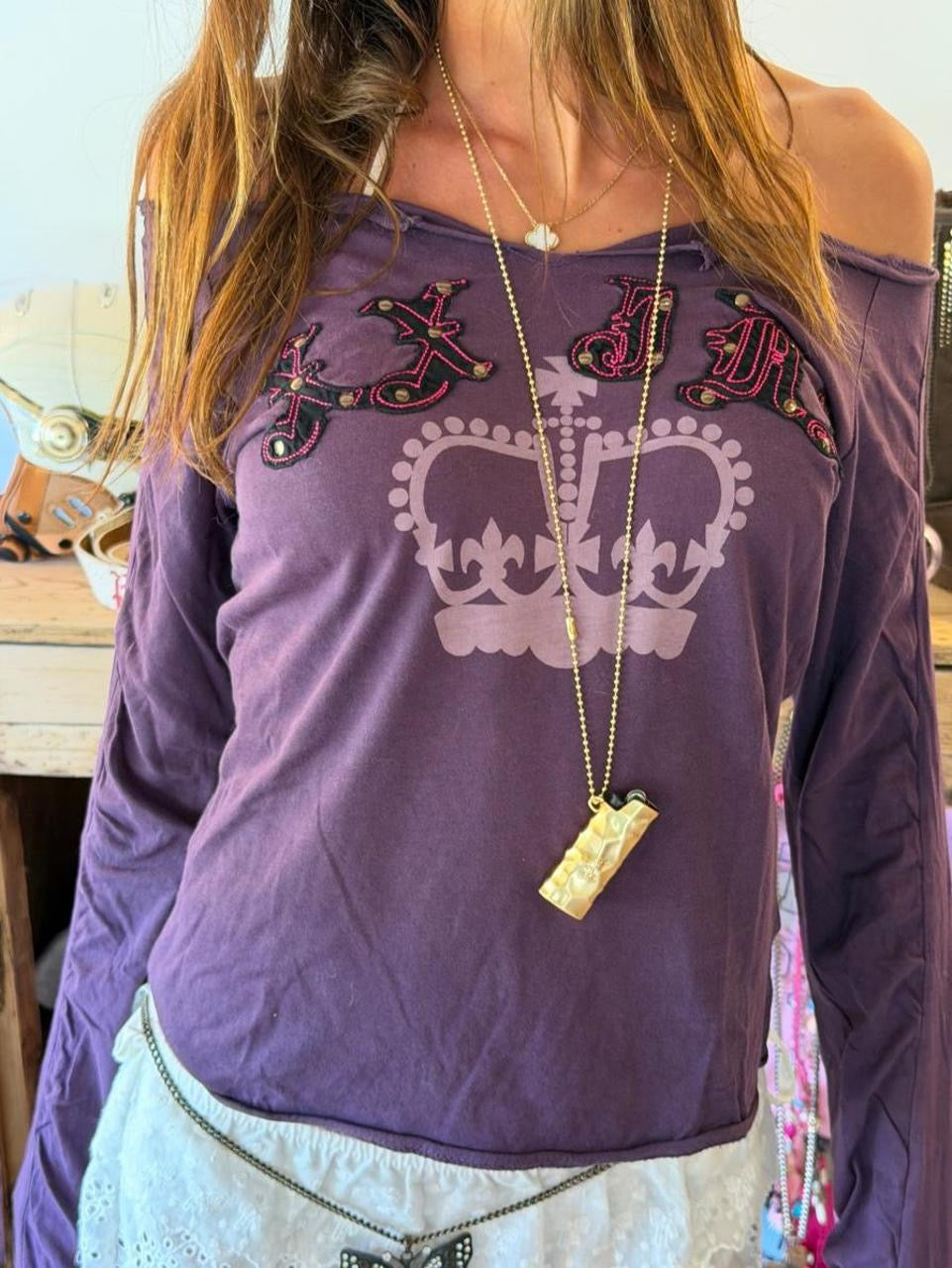 Vintage 00’s princess crown purple gothic script long sleeve top