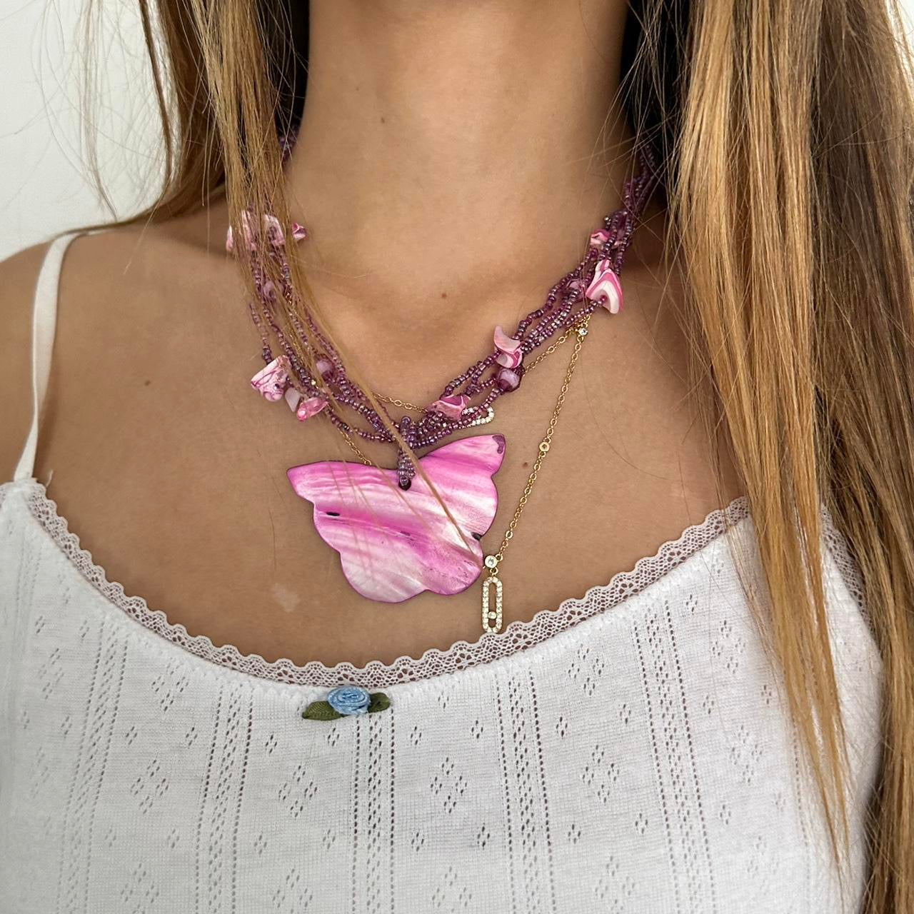 Vintage butterfly necklace 🩷