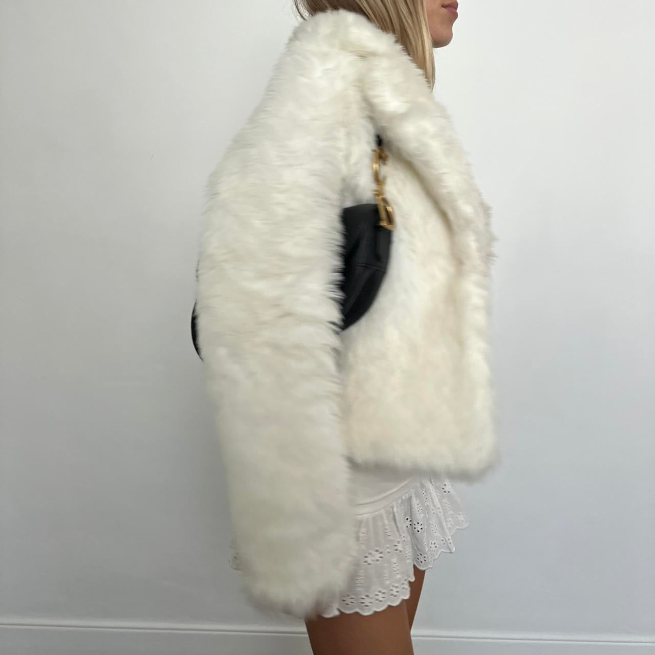 Vintage 2000’s faux fur jacket